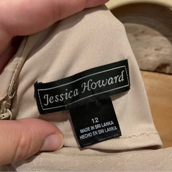 JESSICA HOWARD Short Glitter Lace Dress With Chiffon Capelet In Champagne Sz 12 - Picture 9 of 15